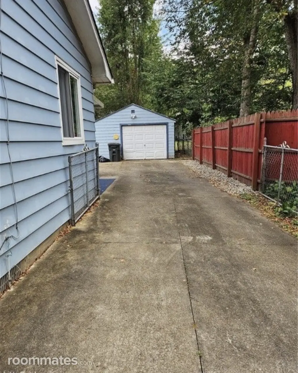 Profile photo 2 of 6