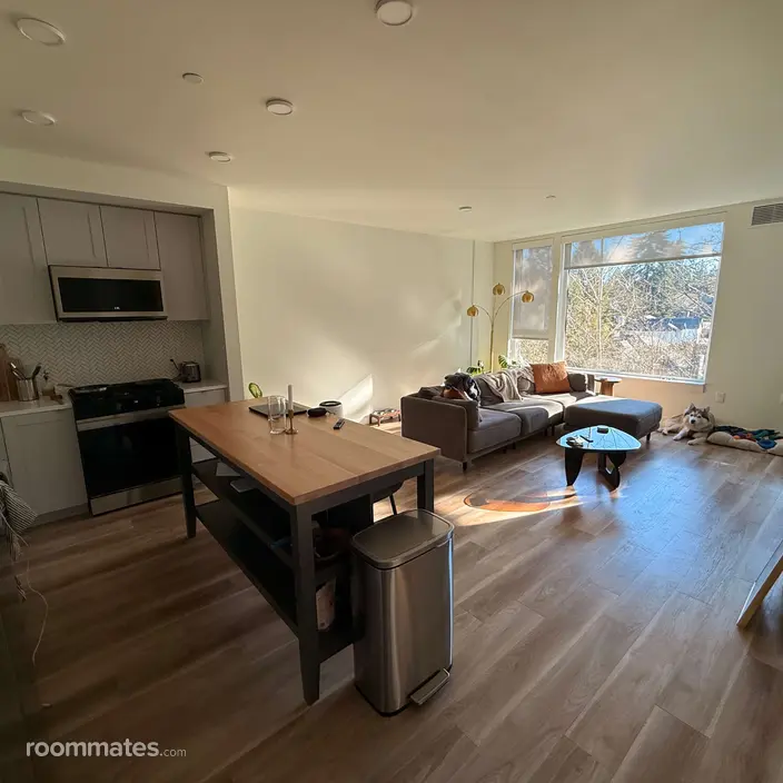 Room for rent in Lake Oswego, OR $1050, apartment