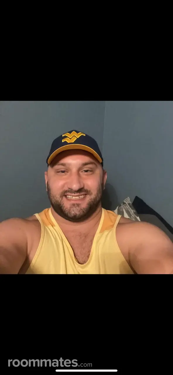 Profile photo 1 of 1