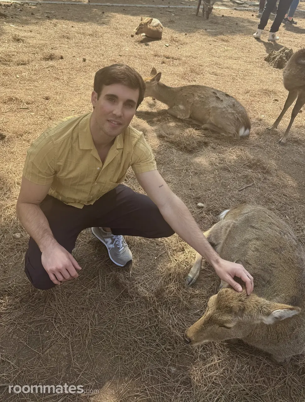 Profile photo 4 of 4