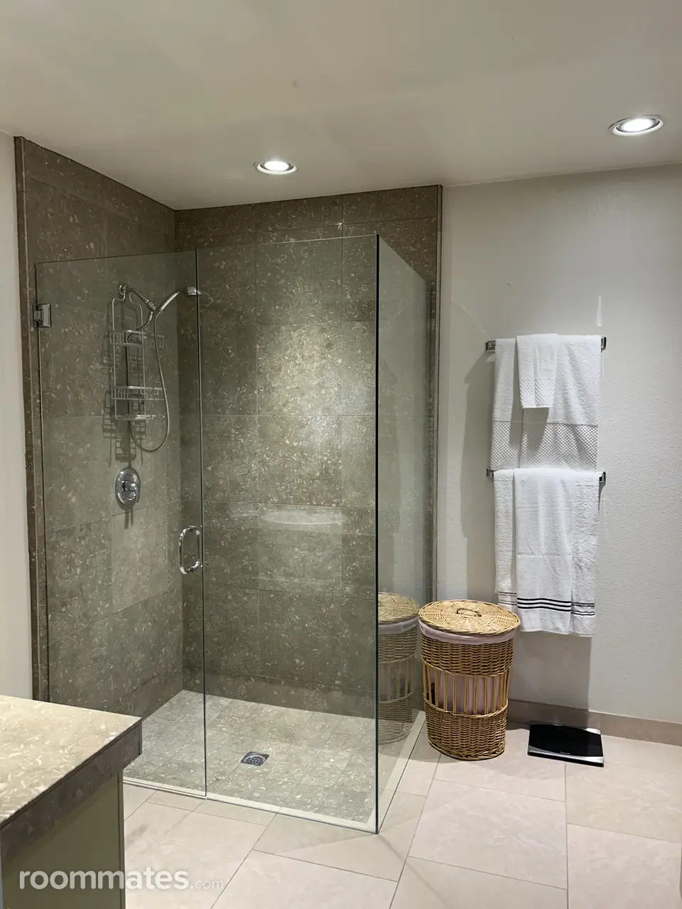 Profile photo 8 of 10