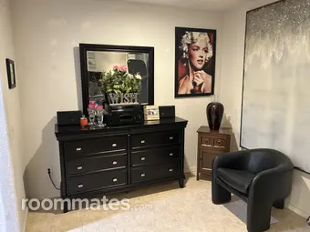 Room for rent in Palm Desert, CA $1100, house