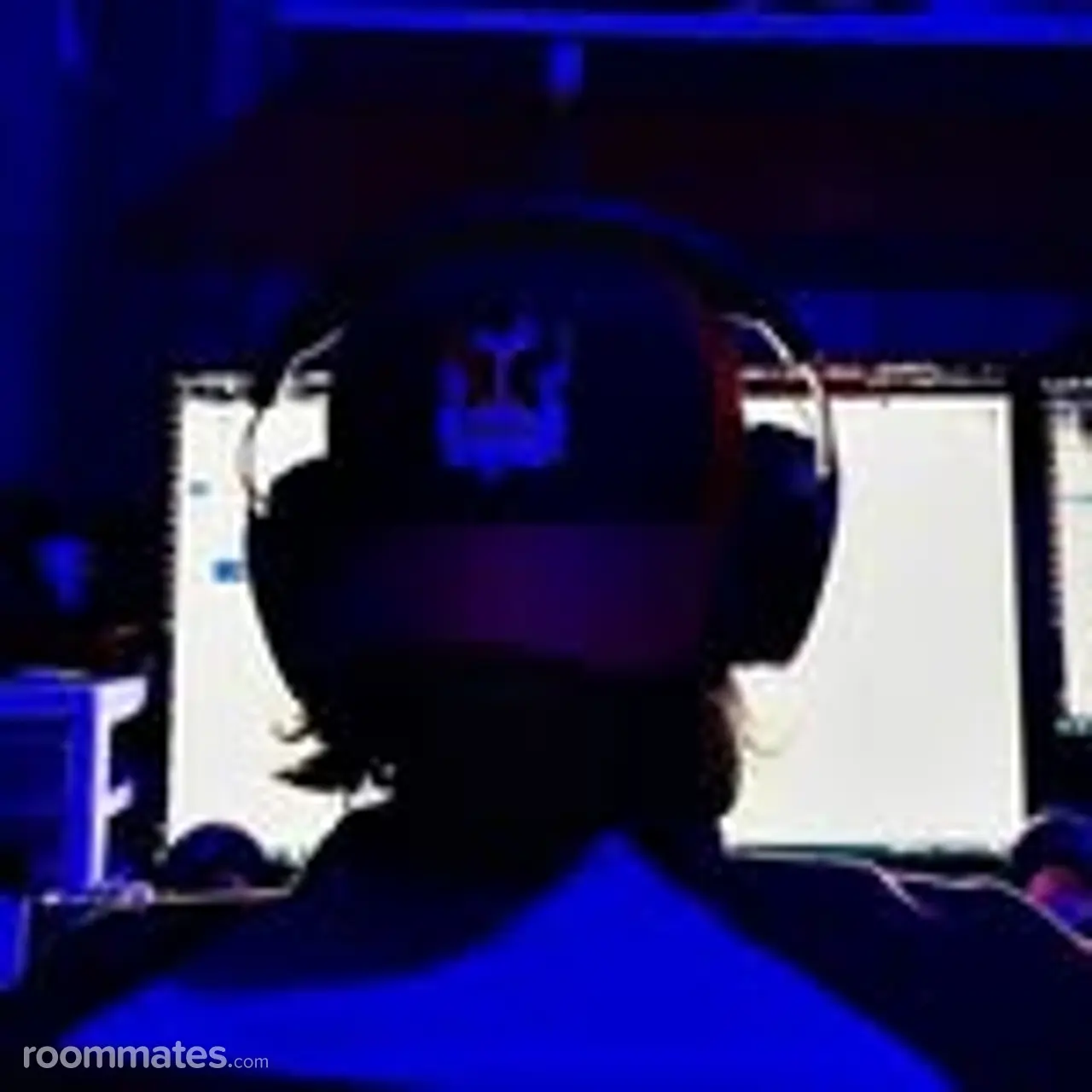 Profile photo 1 of 2