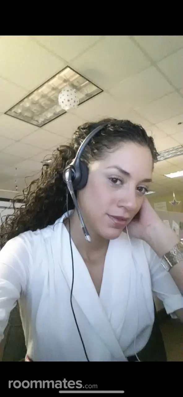 Profile photo 4 of 4