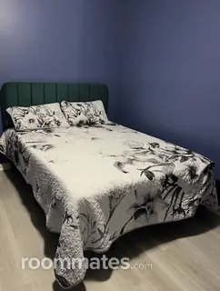 Room for rent in Greenwood, IN $1000, house