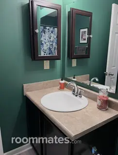 Room for rent in Greenwood, IN $1000, house