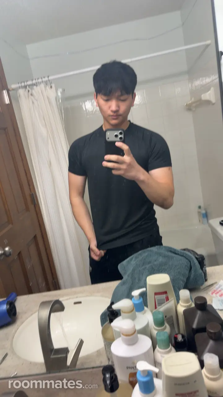 Profile photo 1 of 1