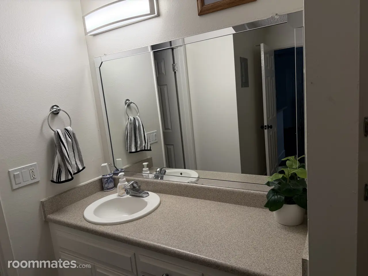 Profile photo 2 of 7