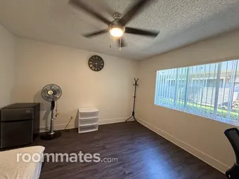 Room for rent in Fullerton, CA $850, apartment