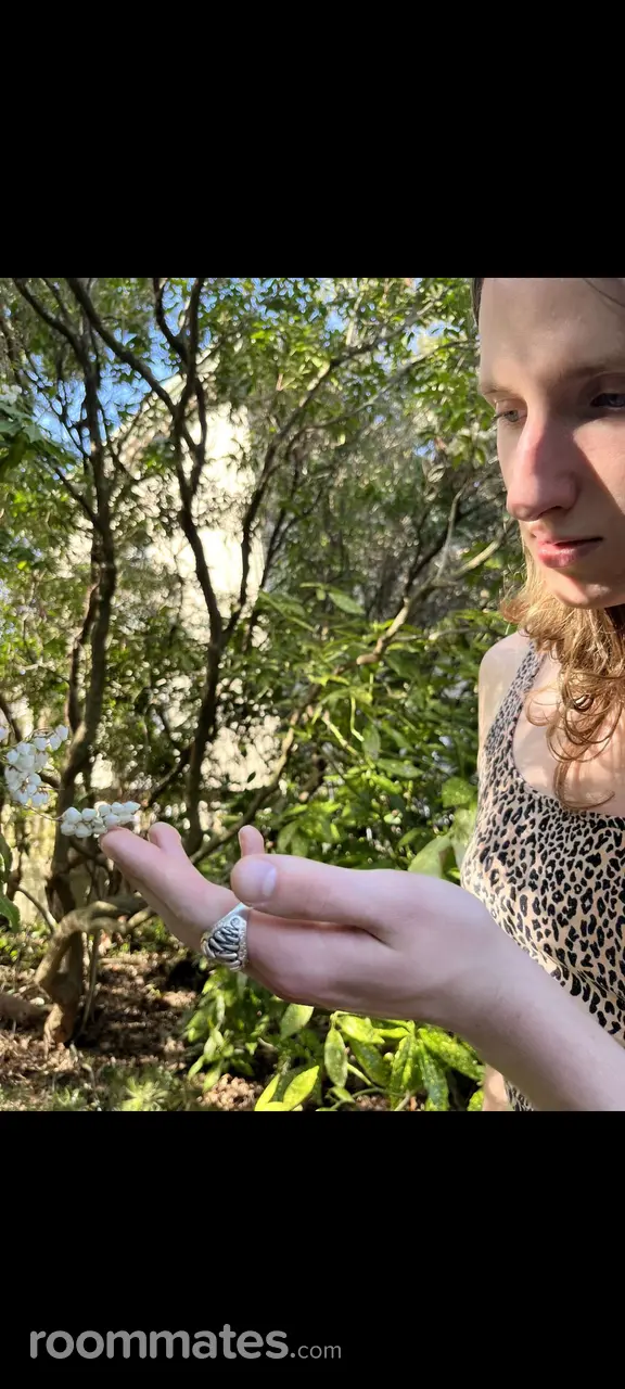 Profile photo 4 of 5