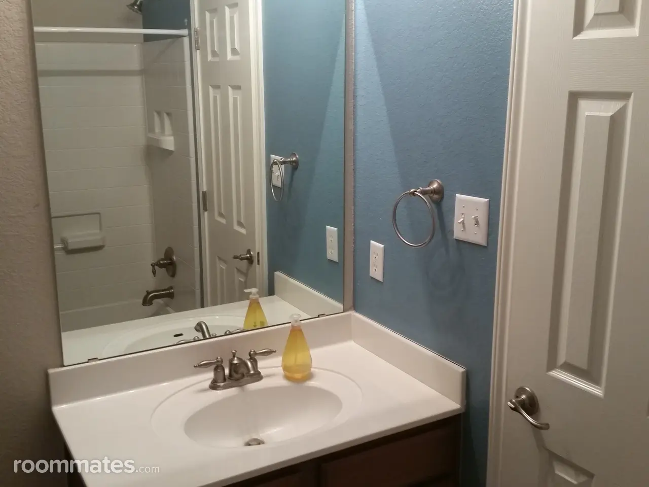 Profile photo 6 of 9