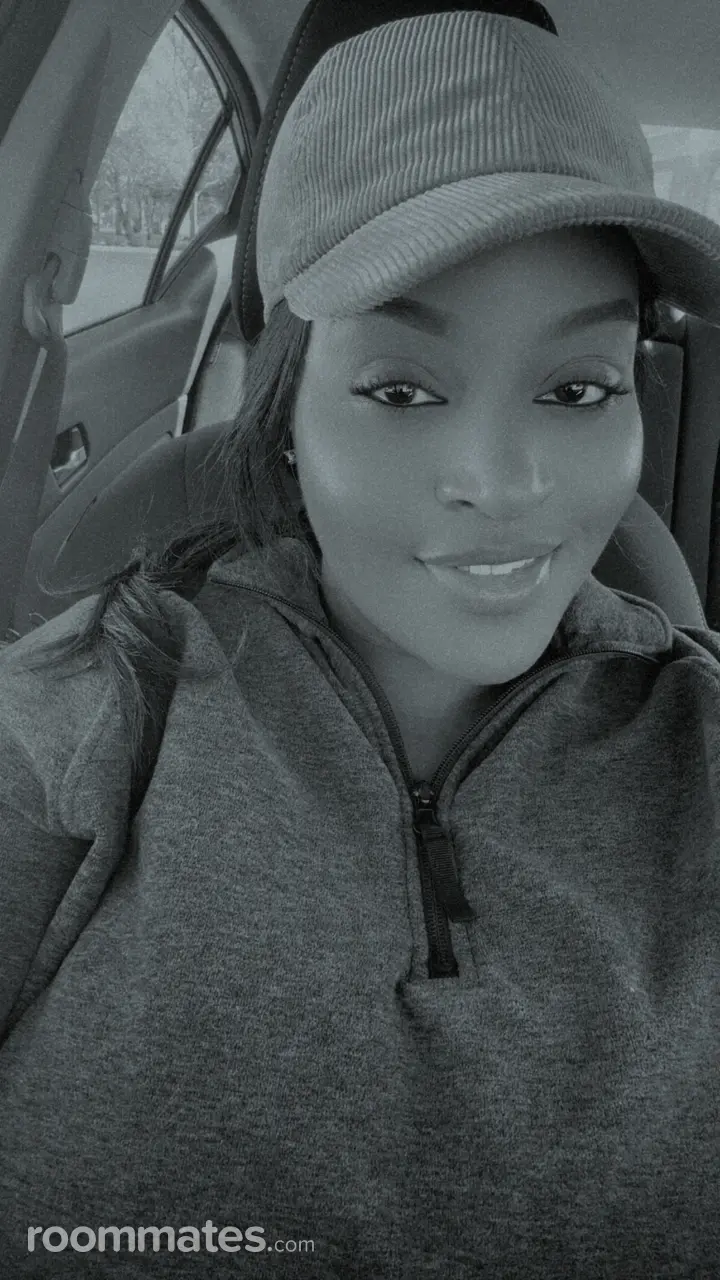 Profile photo 1 of 1