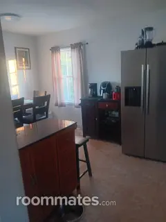 Room for rent in Hopewell, VA $800, house