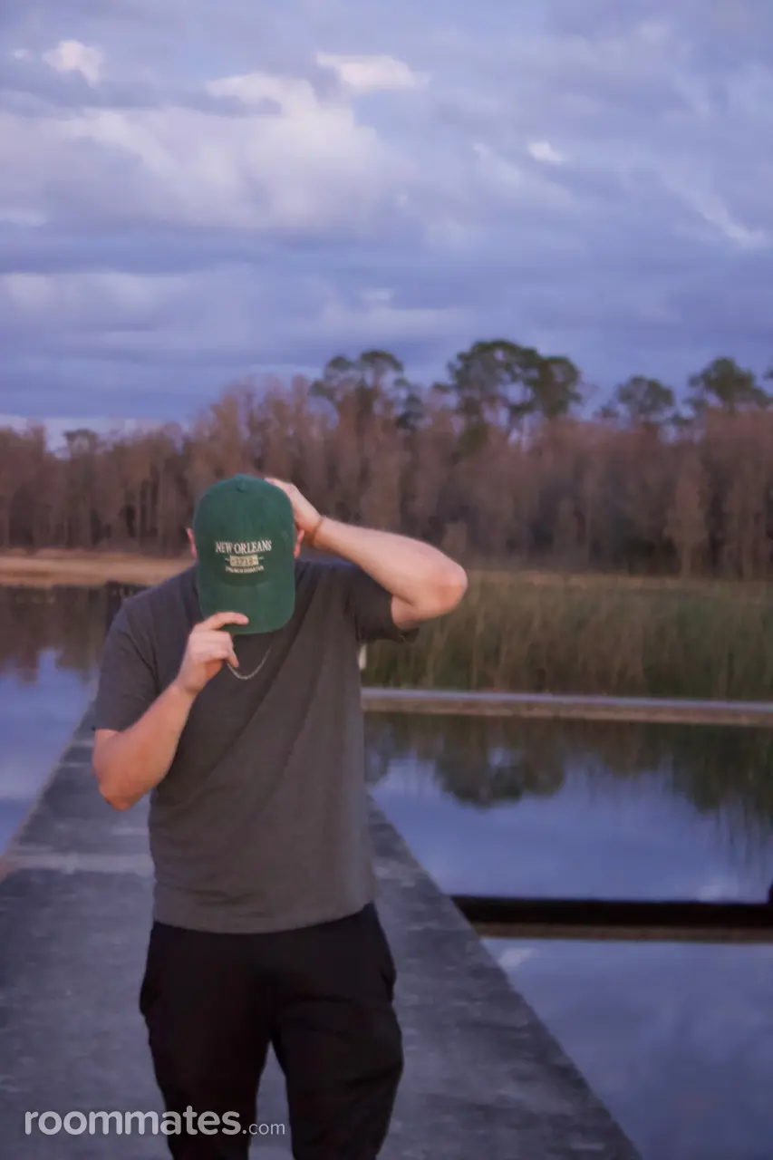 Profile photo 3 of 7