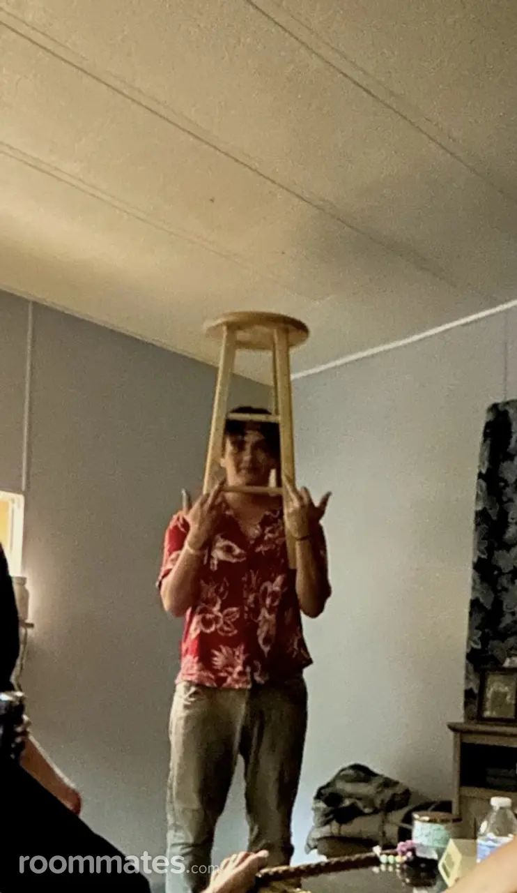 Profile photo 7 of 7