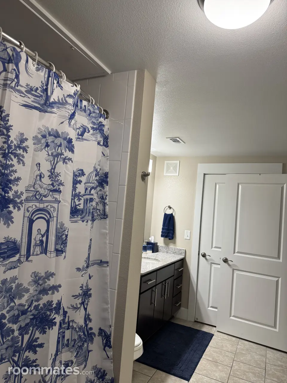 Profile photo 3 of 9