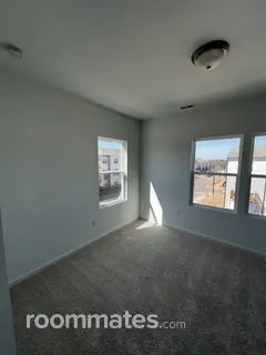 Room for rent in Raleigh, NC $1295, townhouse