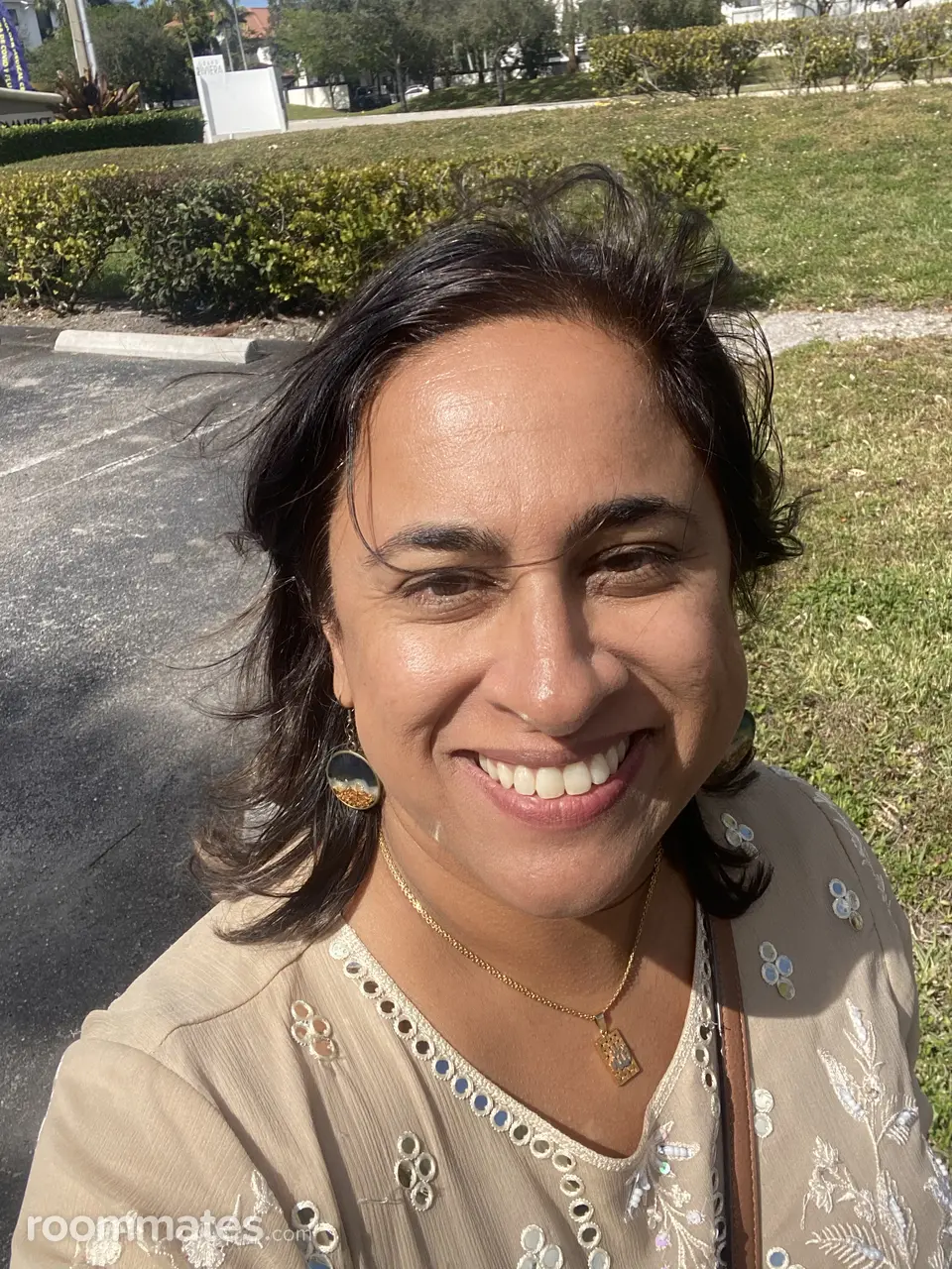 Profile photo 1 of 2