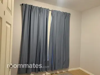 Room for rent in Chicago, IL $565, house