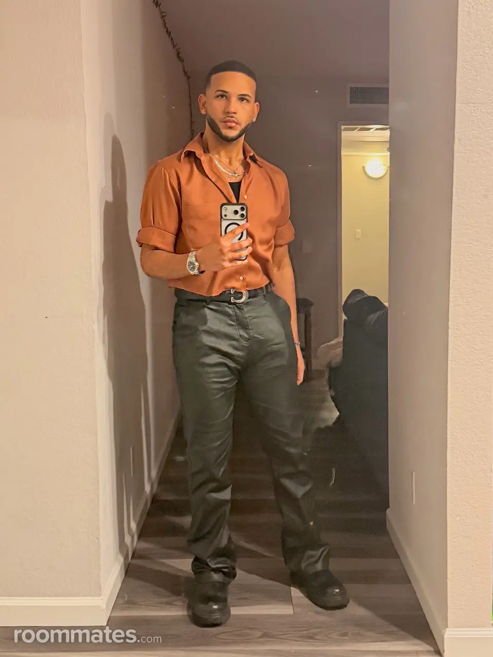 Profile photo 9 of 9