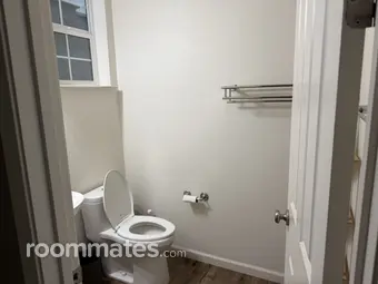 Room for rent in Hayward, CA $1000, house