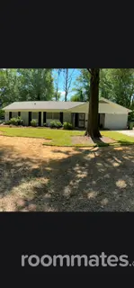 Room for rent in Montgomery, AL $700, house