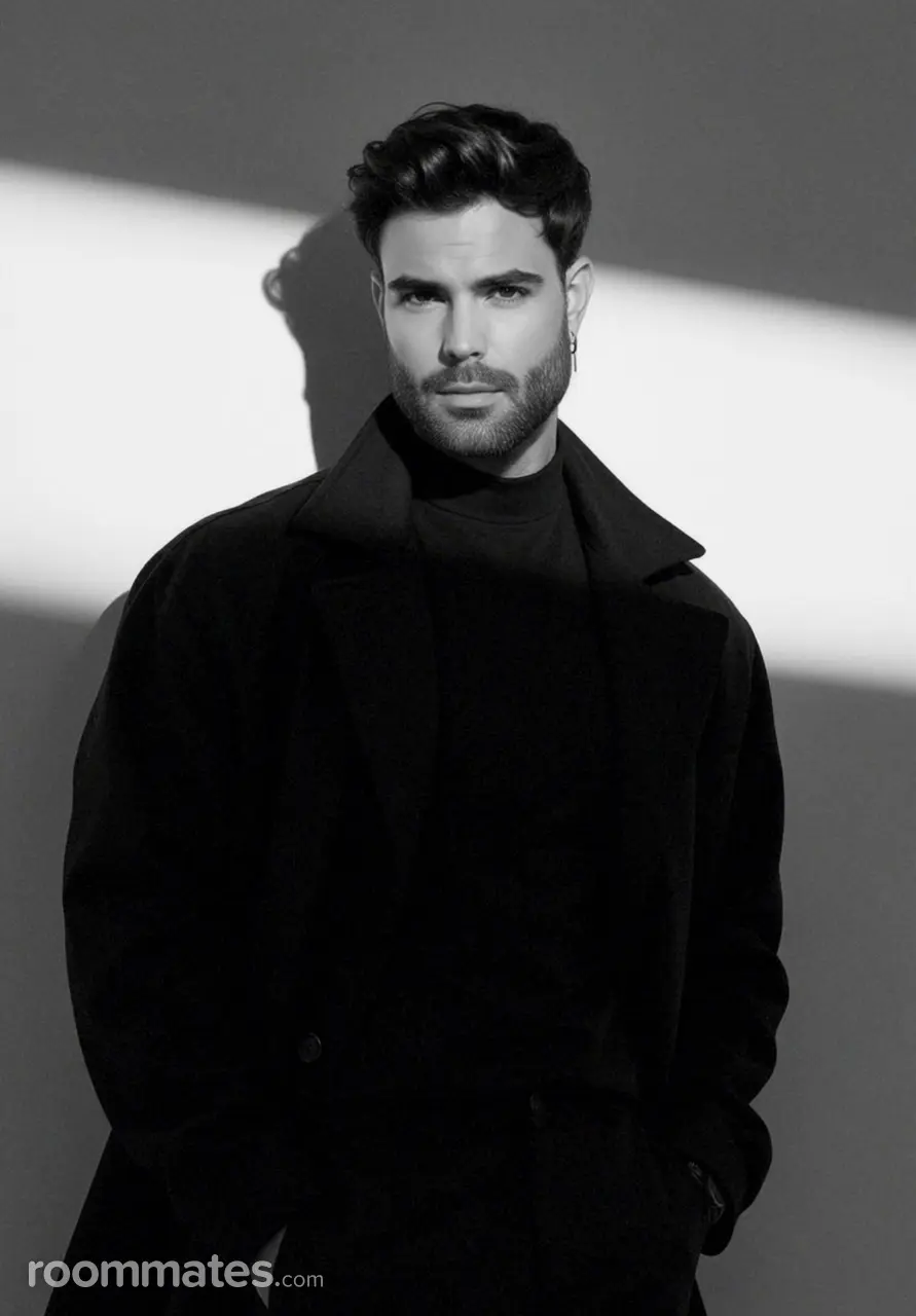 Profile photo 7 of 7