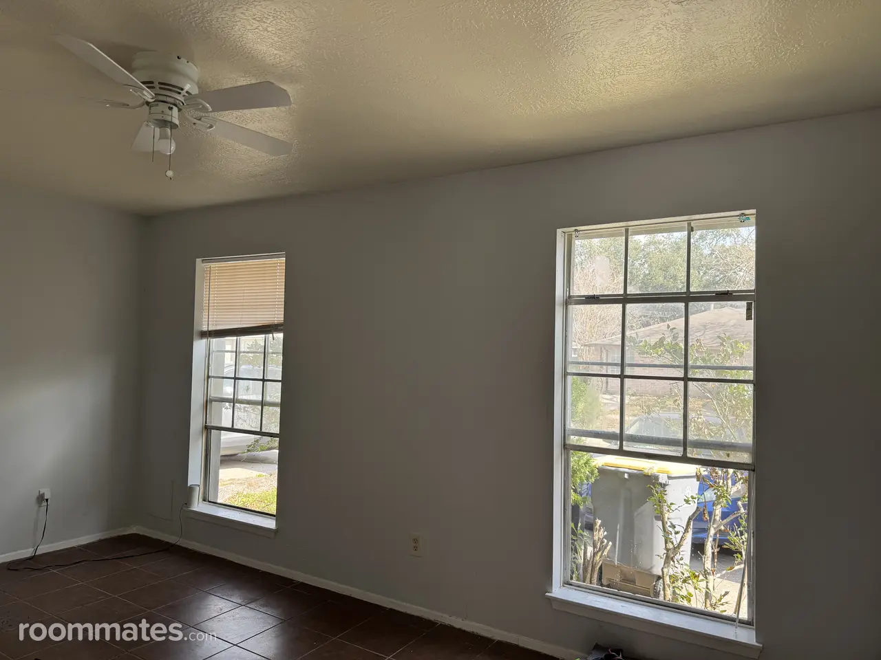 Profile photo 10 of 20