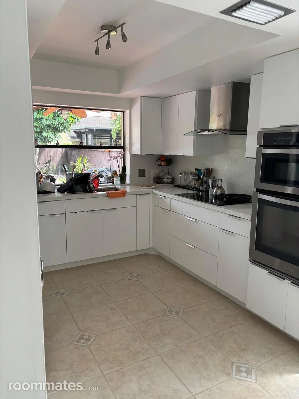 Profile photo 1 of 8