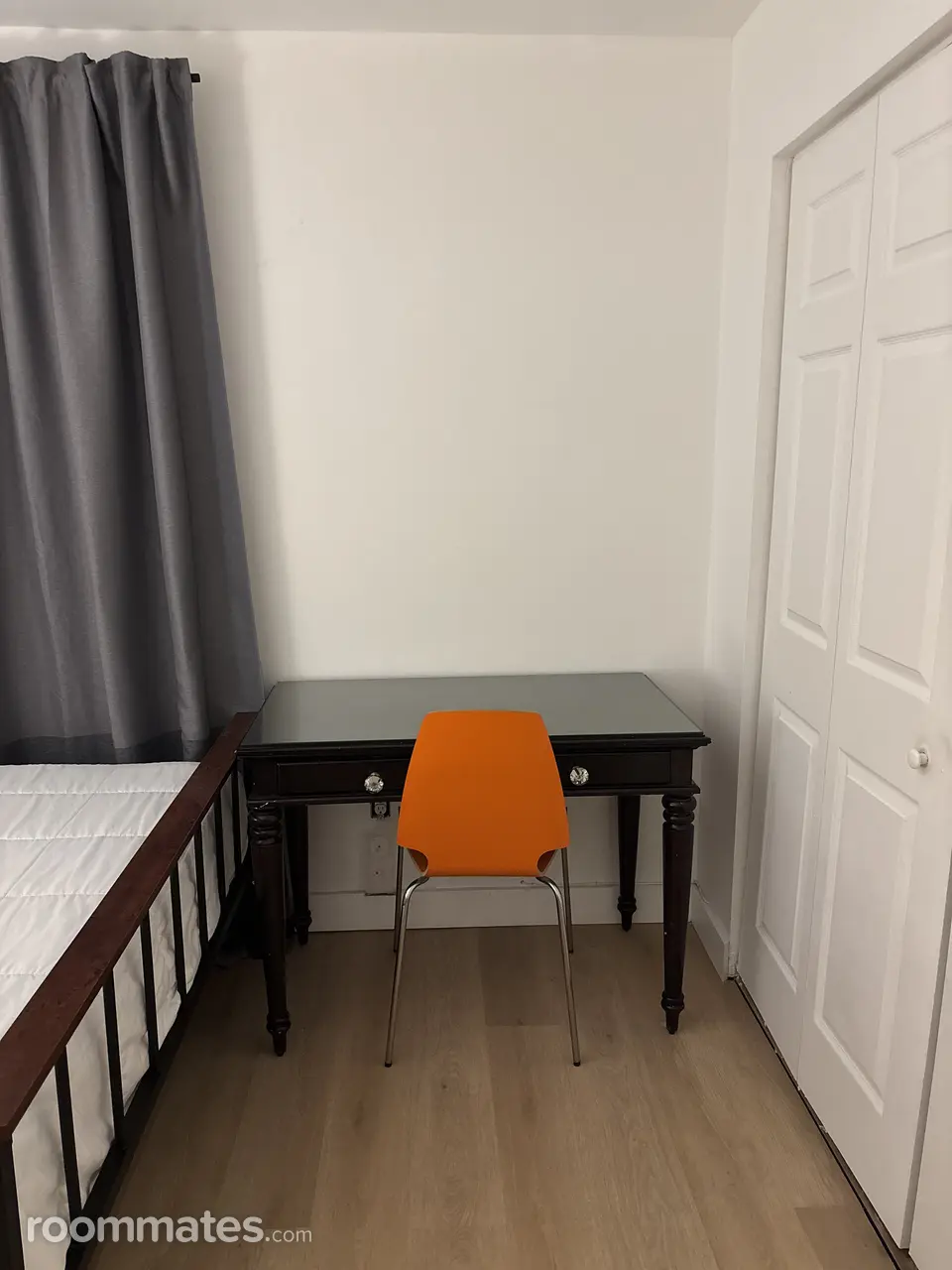 Profile photo 3 of 8