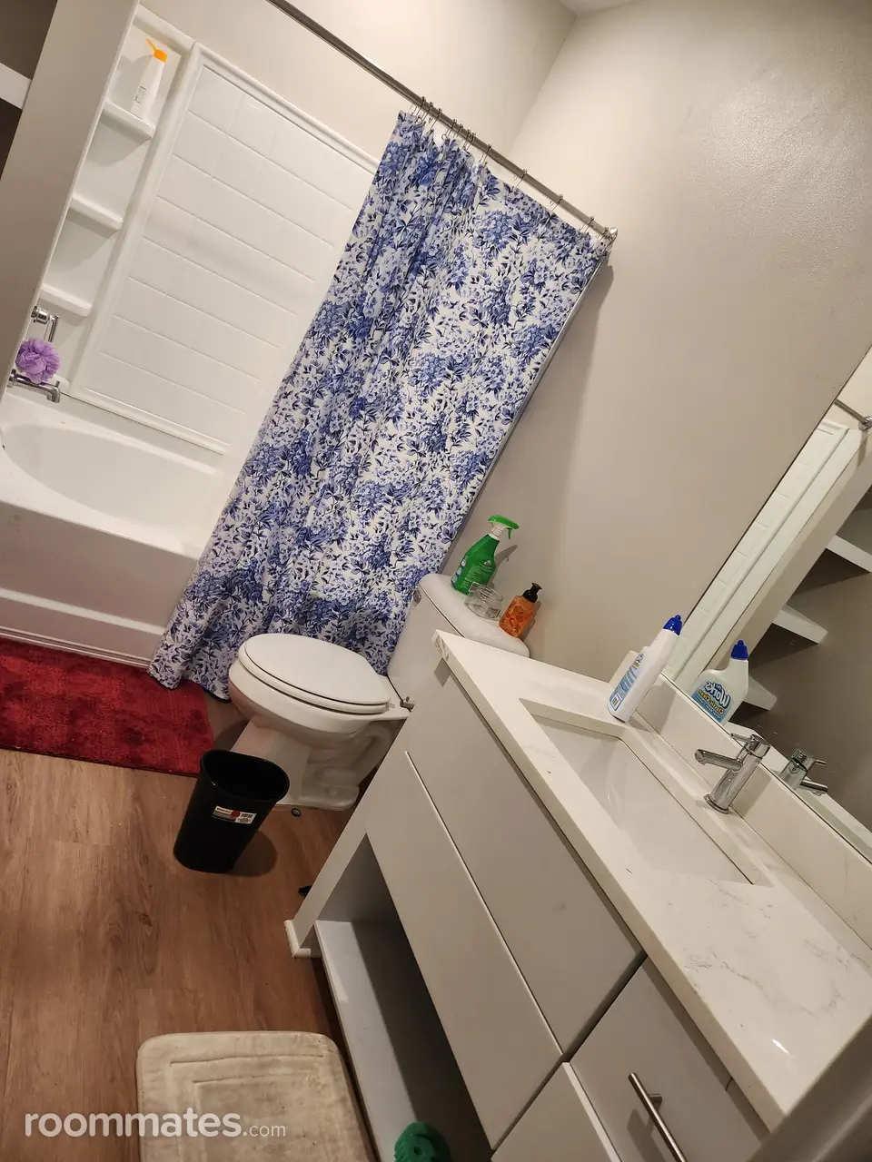 Profile photo 6 of 7