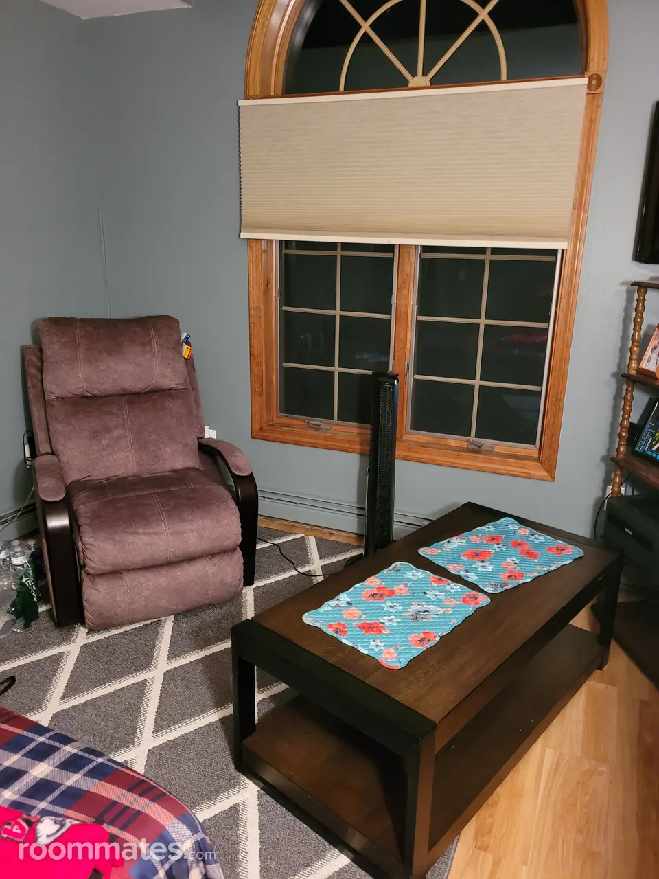 Profile photo 1 of 4