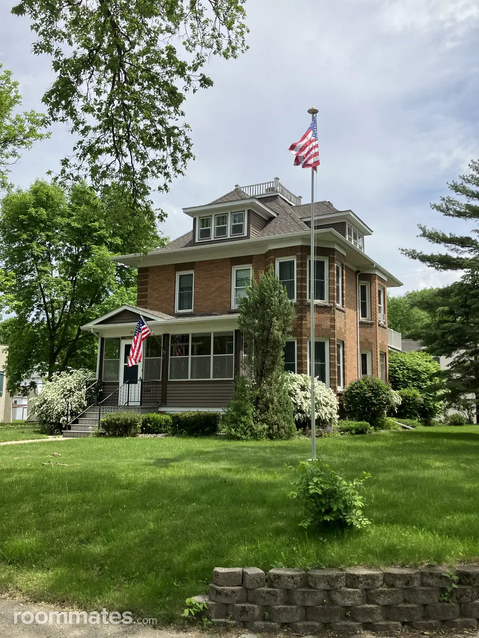 Profile photo 1 of 8