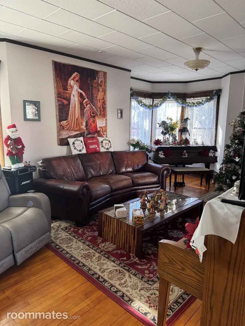 Profile photo 7 of 8