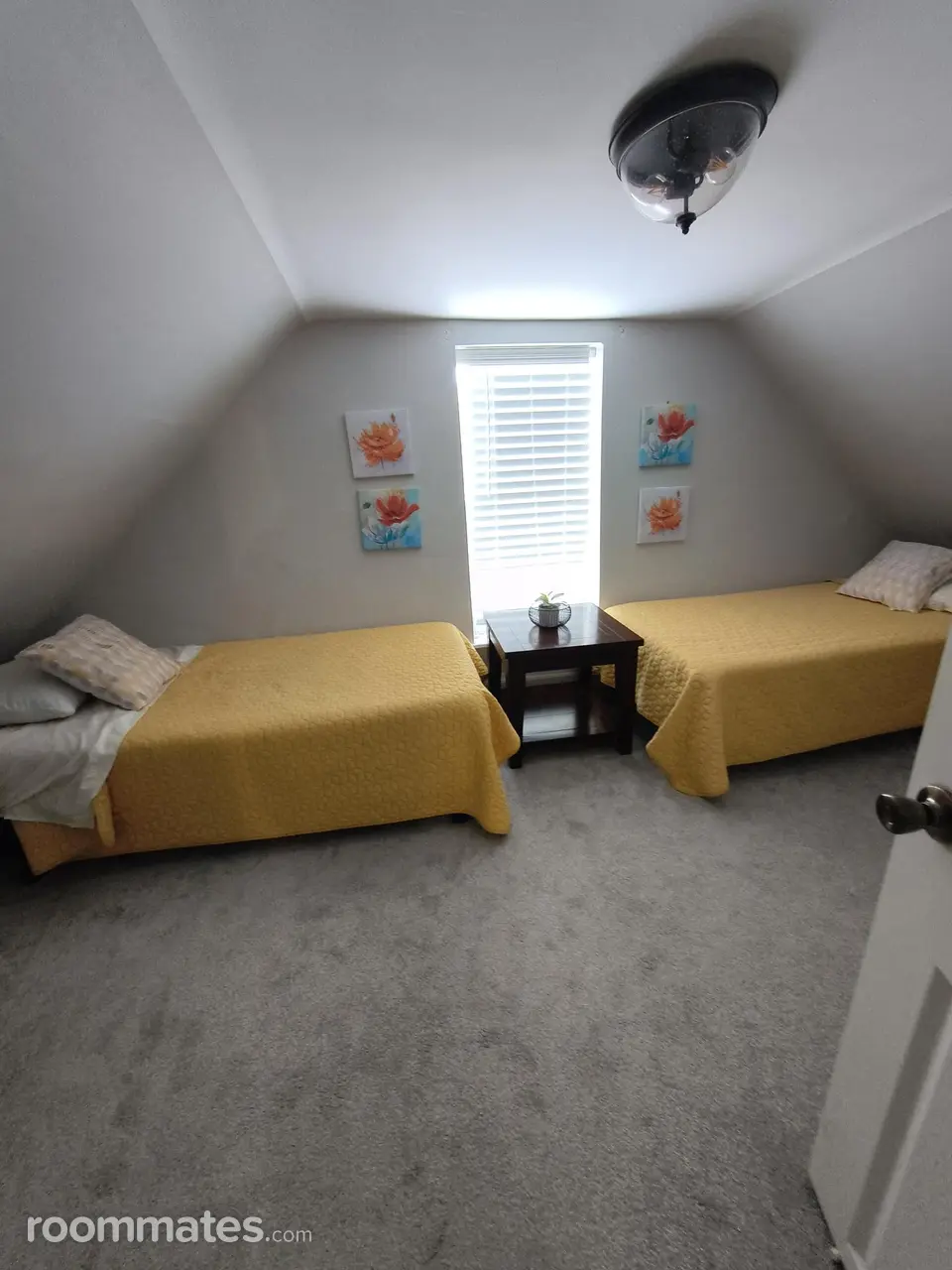 Profile photo 6 of 10