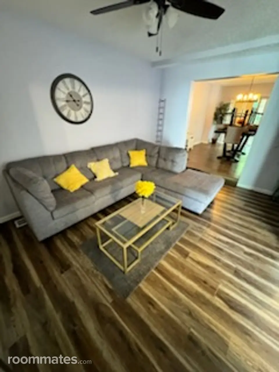 Profile photo 7 of 10