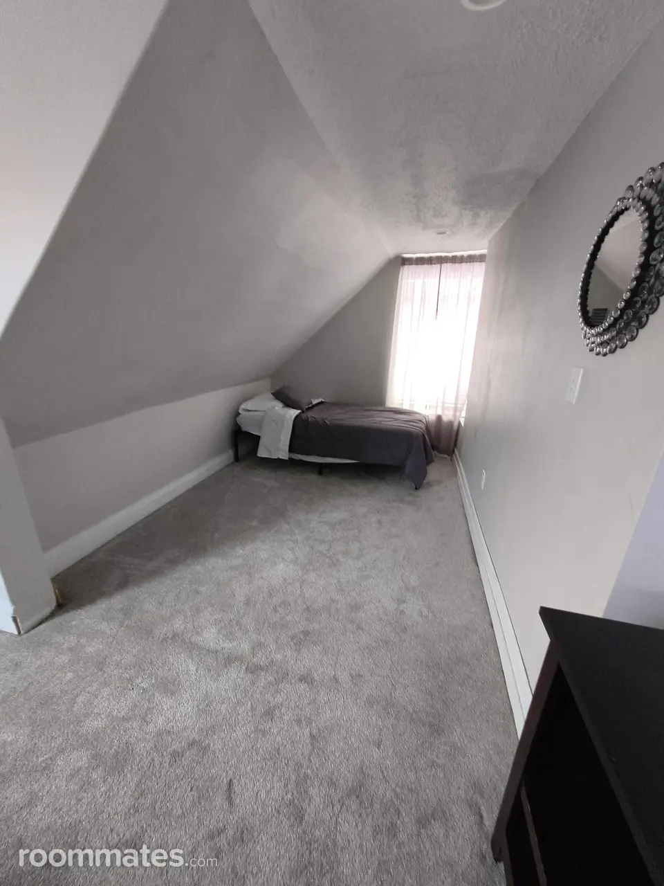 Profile photo 5 of 10