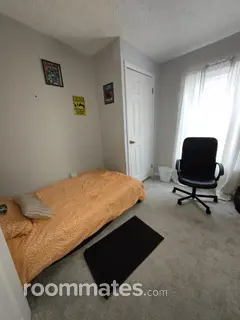 Room for rent in Cincinnati, OH $650, house