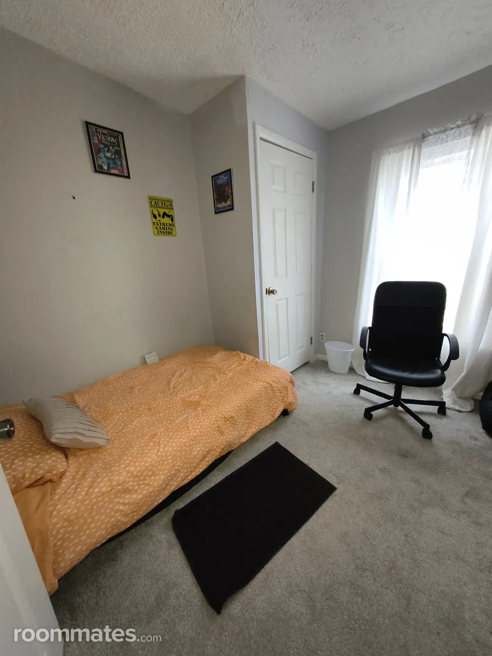 Profile photo 9 of 10