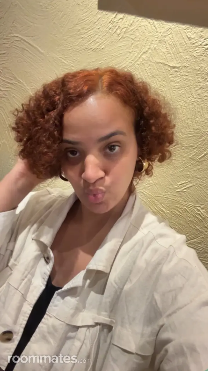 Profile photo 8 of 11