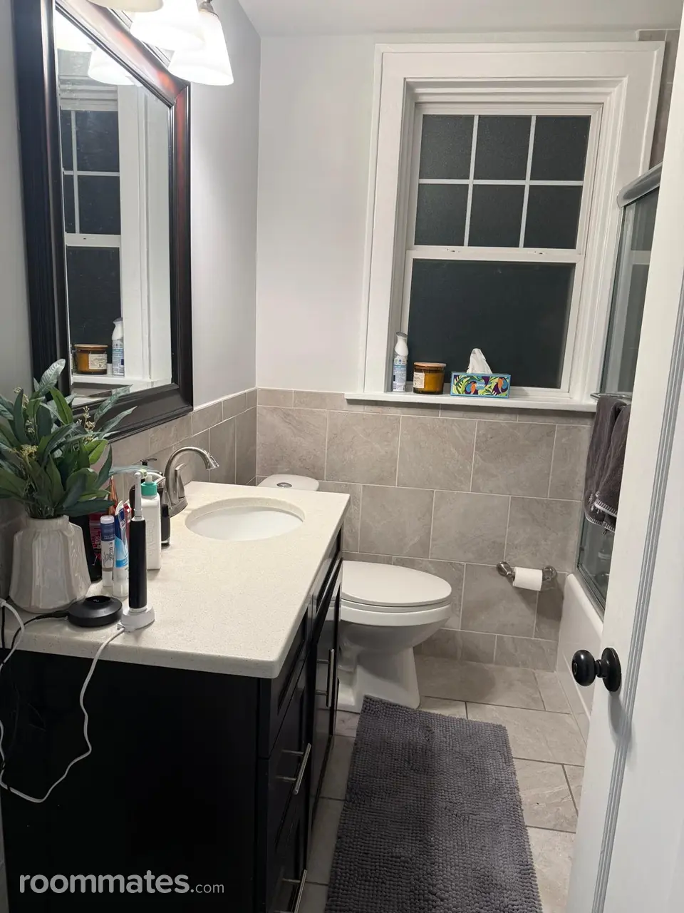 Profile photo 8 of 11