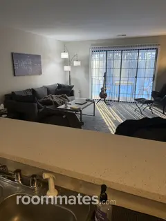 Room for rent in Fenton, MI $800, apartment