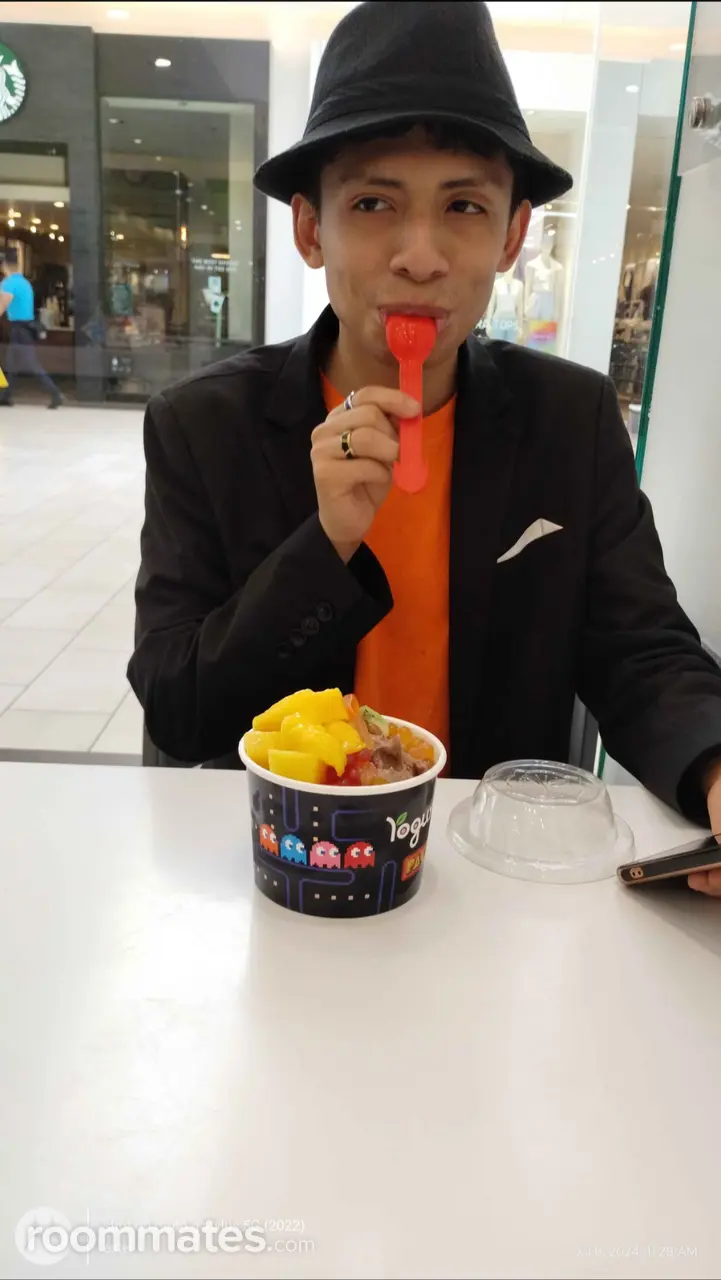 Profile photo 3 of 3