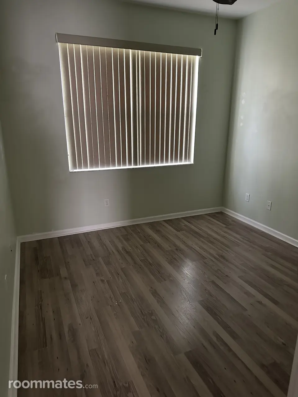 Profile photo 1 of 4