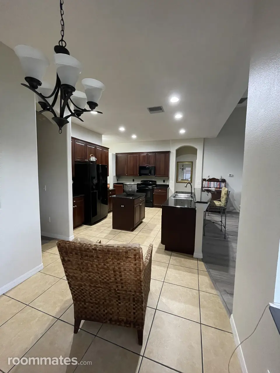 Profile photo 5 of 10