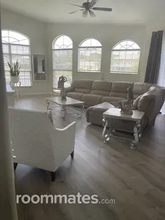 Room for rent in Land O'Lakes, FL $1200, house