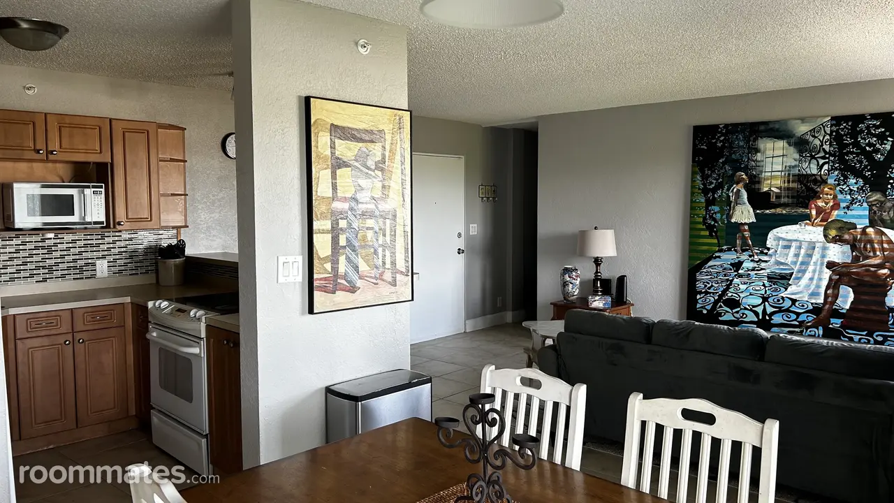 Profile photo 6 of 11