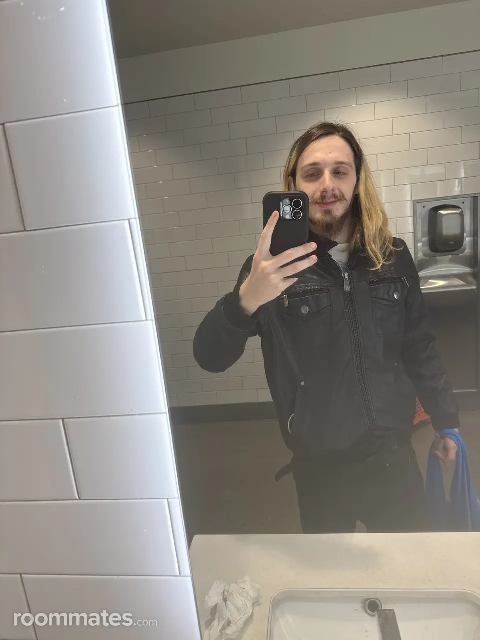 Profile photo 3 of 4