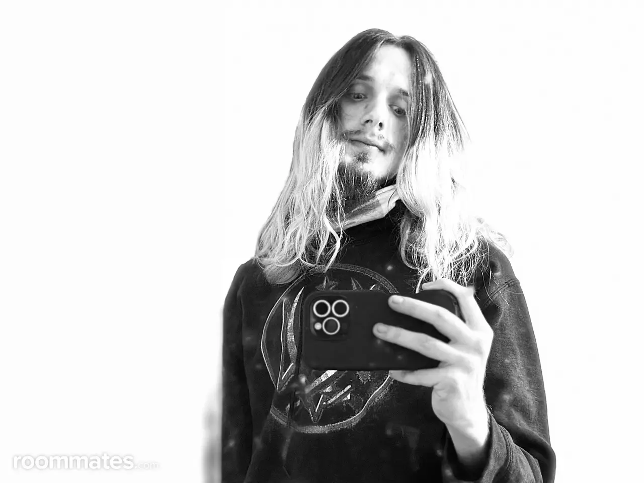 Profile photo 4 of 4