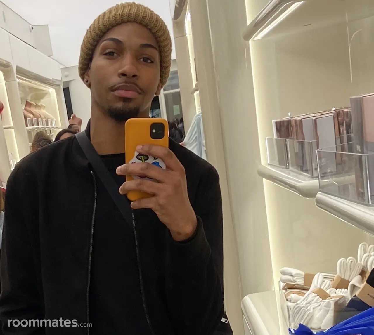 Profile photo 2 of 4